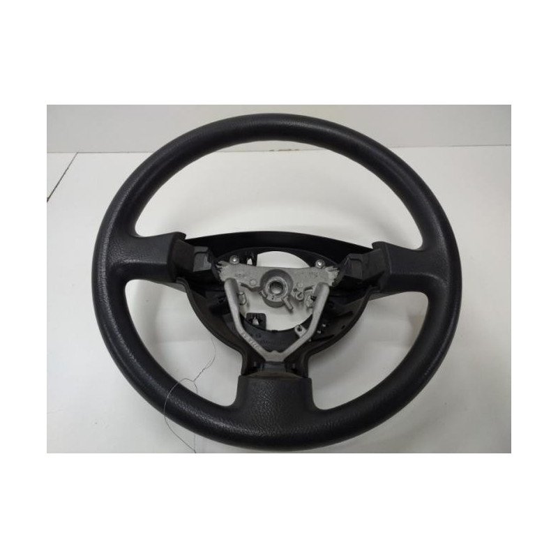 Volant Daihatsu Sirion 2 (1)