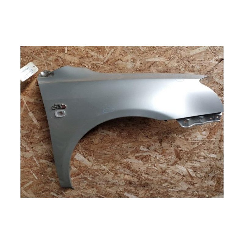 Aile Avant Droit Toyota Avensis 2 Phase 1 (1)