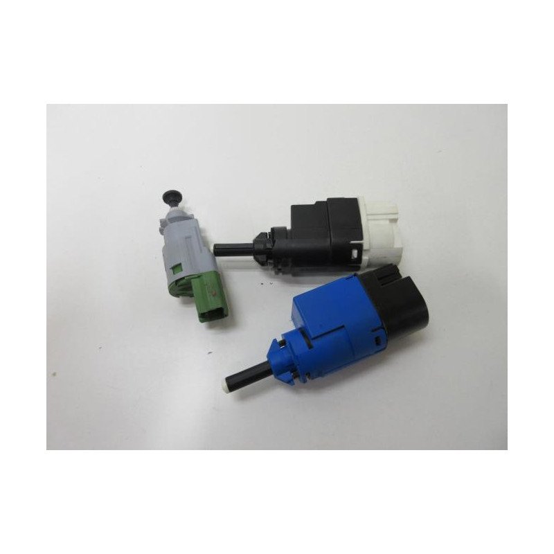 Contacteur Feu Stop Renault Clio 4 Phase 1 Break (1)