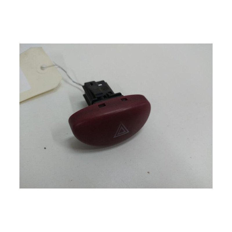Bouton De Warning Peugeot 206 Phase 2 (1)