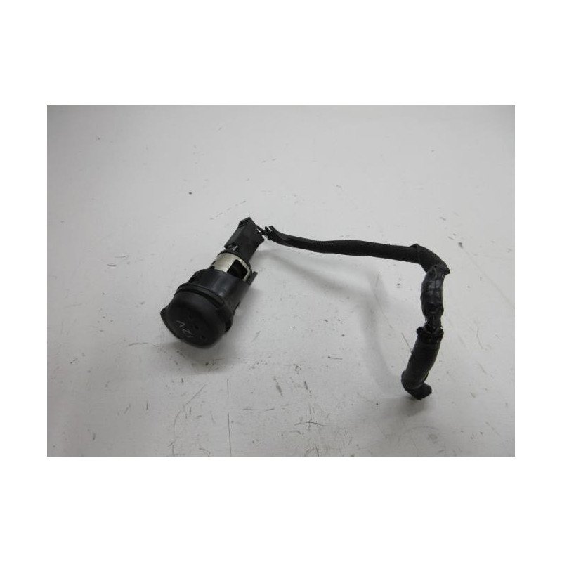 Prise Port Usb Nissan Qashqai 1 Phase 1 (1)