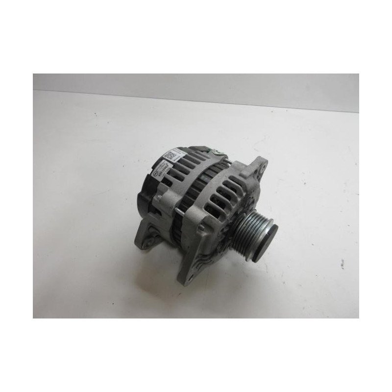 Alternateur Opel Zafira B Phase 2 (1)