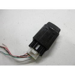 Bouton/interrupteur Citroen C-crosser (2)