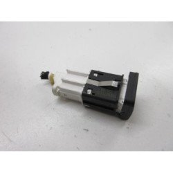 Bouton/interrupteur Volkswagen Scirocco 3 Phase 1 Coupe (2)