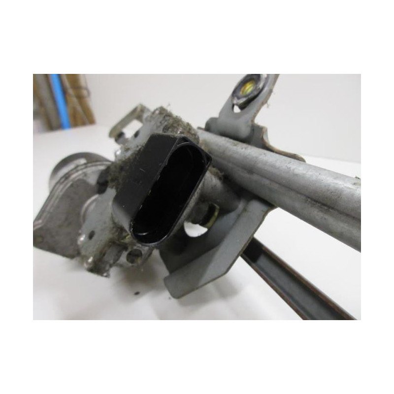 Mecanisme Essuie Glace Avant Volkswagen Golf 4 (1)