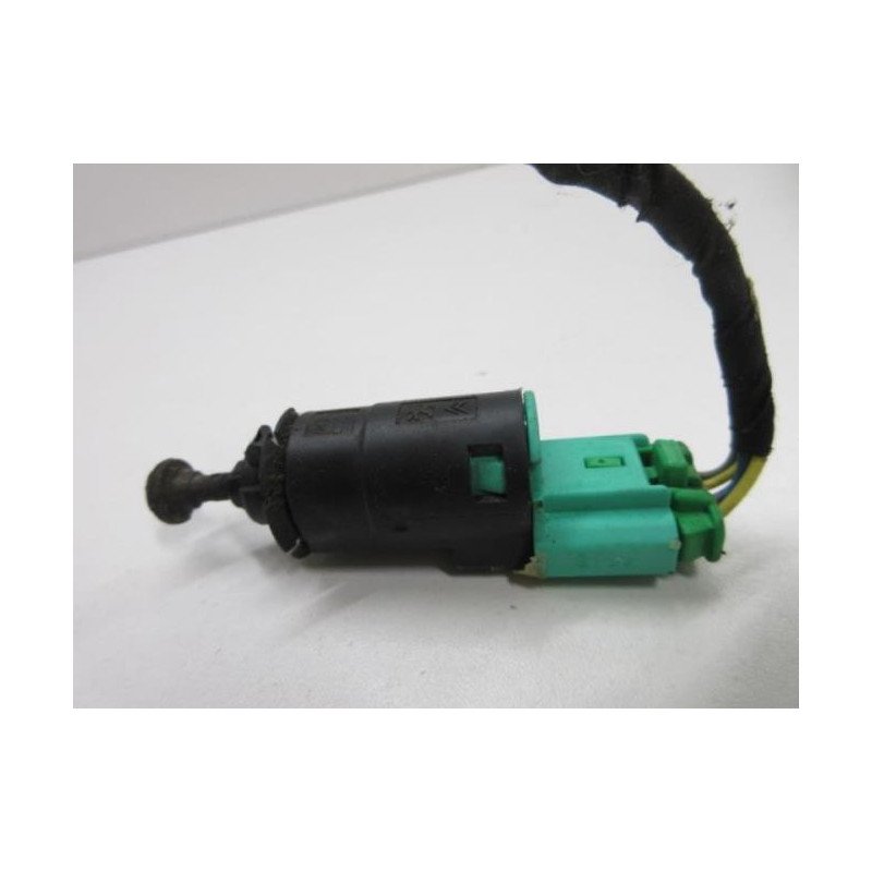 Contacteur Feu Stop Peugeot 207 Phase 1 Break (1)