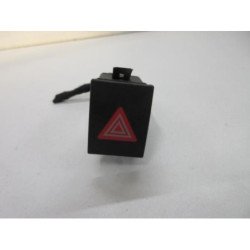 Bouton De Warning Volkswagen Polo 4 Phase 1 (2)