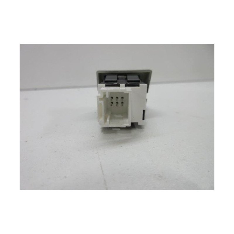 Bouton De Warning Peugeot 508 1 Phase 1 (1)