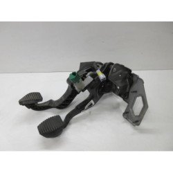 Pedalier Peugeot 208 1 Phase 2 (1)