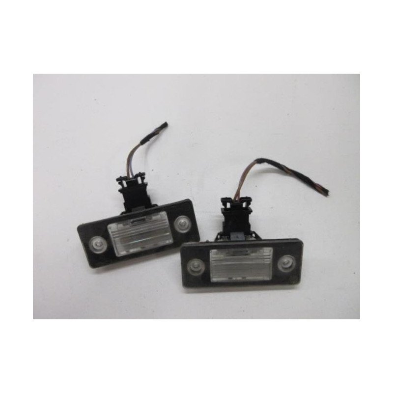 Eclairage De Plaque Skoda Fabia 2 Phase 2 (1)