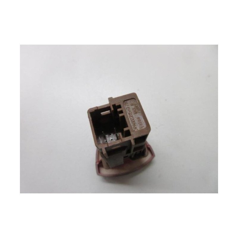 Bouton De Warning Citroen C8 (1)
