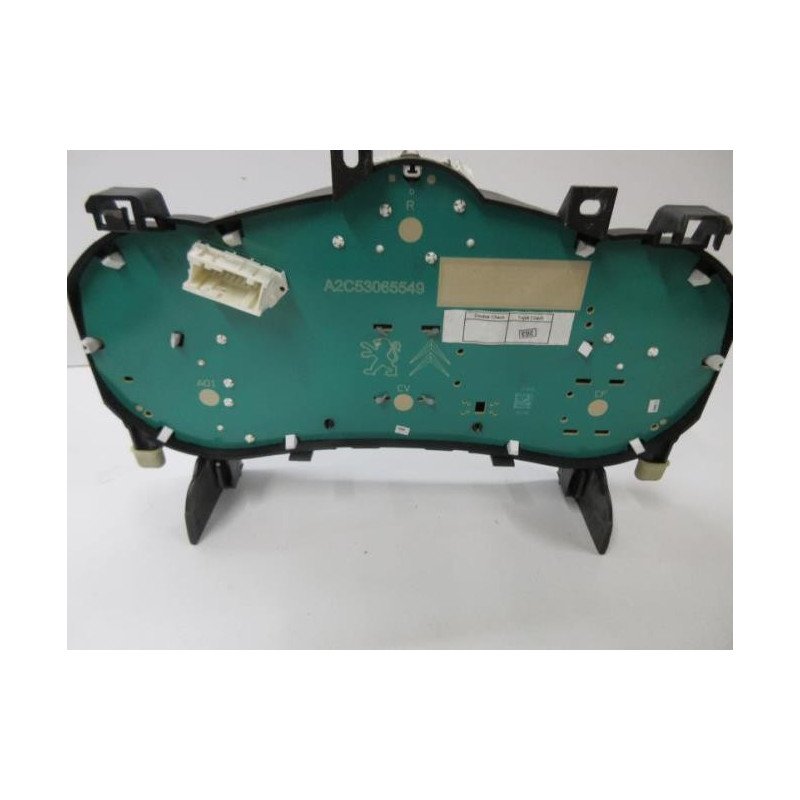 Compteur Peugeot 207 Phase 1 Break (1)