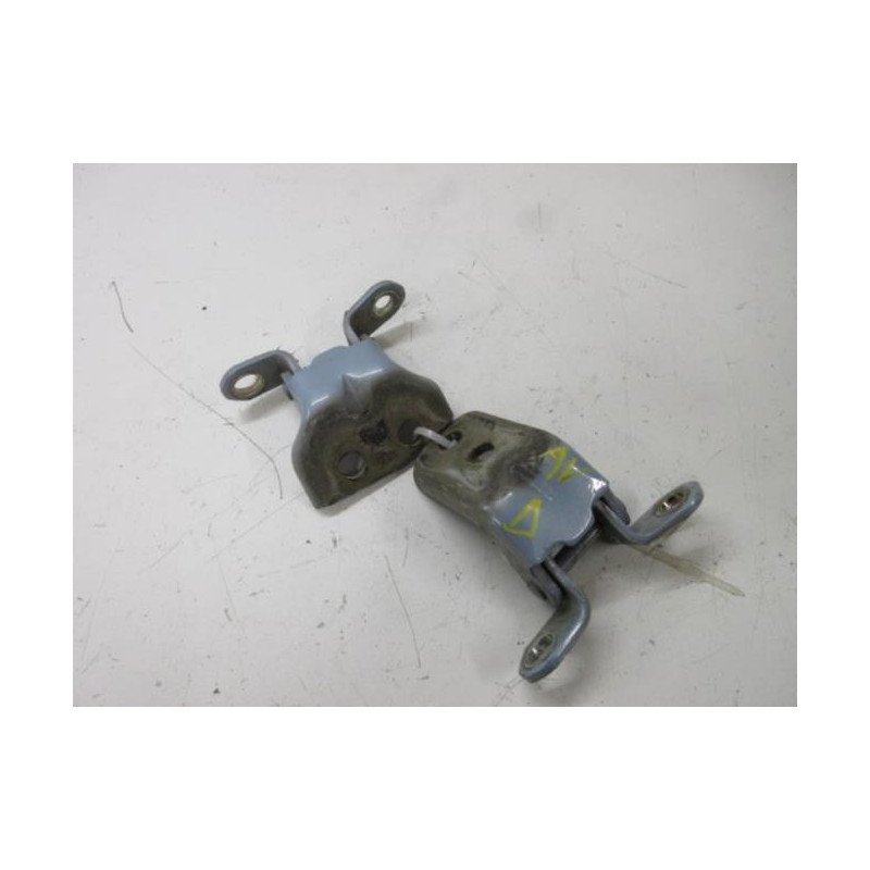 Charniere De Porte Avant Droit Nissan Micra 3 Phase 2 (1)