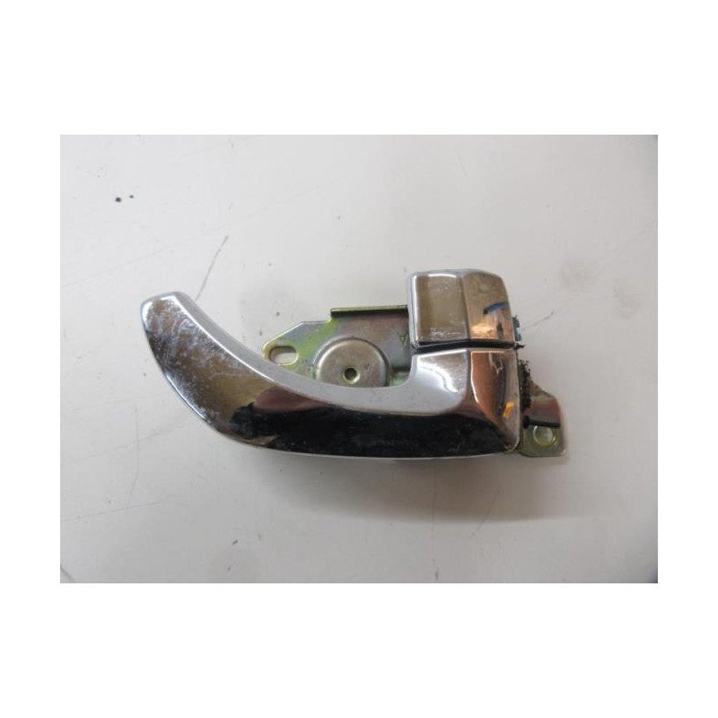 Poignee Interieur Arriere Droit Kia Sorento 1 Phase 1 (1)