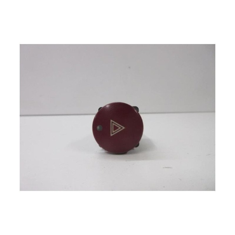 Bouton De Warning Peugeot Partner 1 Phase 2 (1)