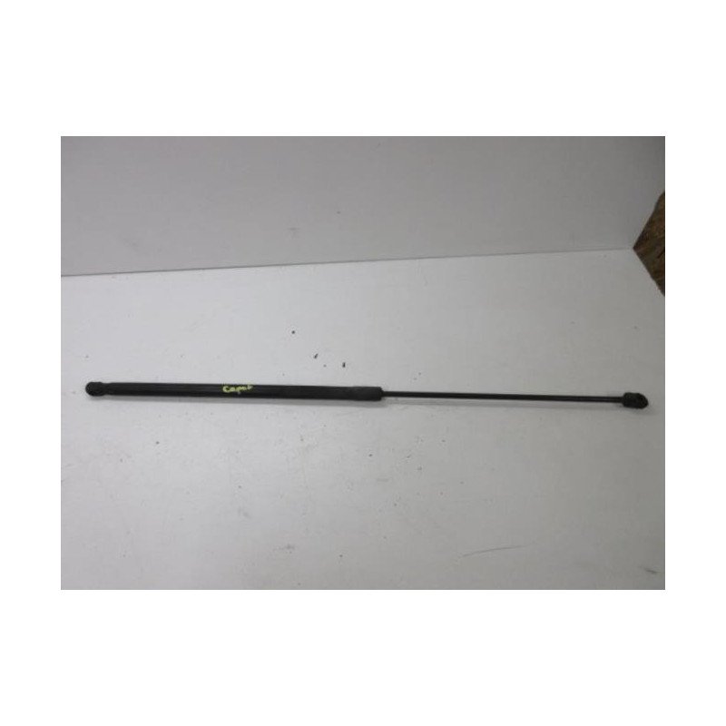 Verin De Capot Volkswagen Golf 5 (1)