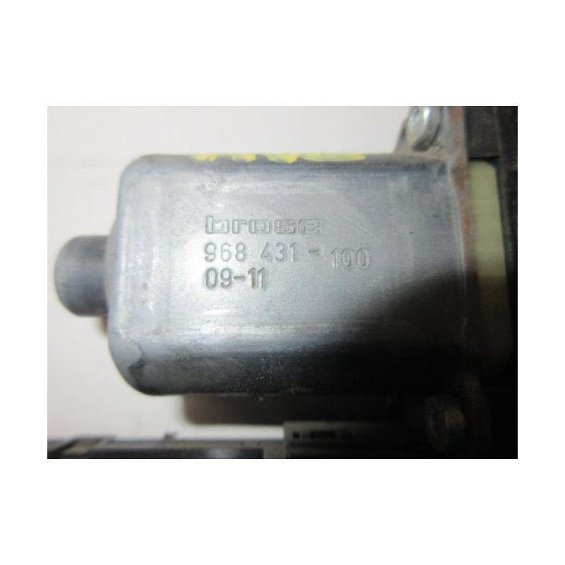 Moteur Leve Vitre Avant Gauche Renault Megane 3 Phase 1 Break (1)