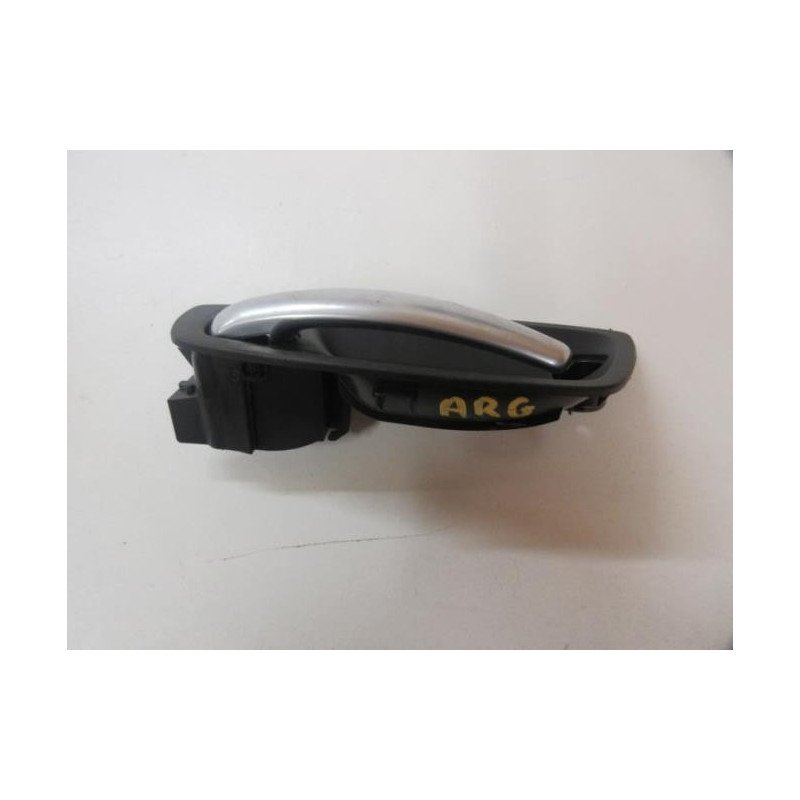 Poignee Interieur Arriere Gauche Bmw Serie 1 E87 Phase 1 (1)