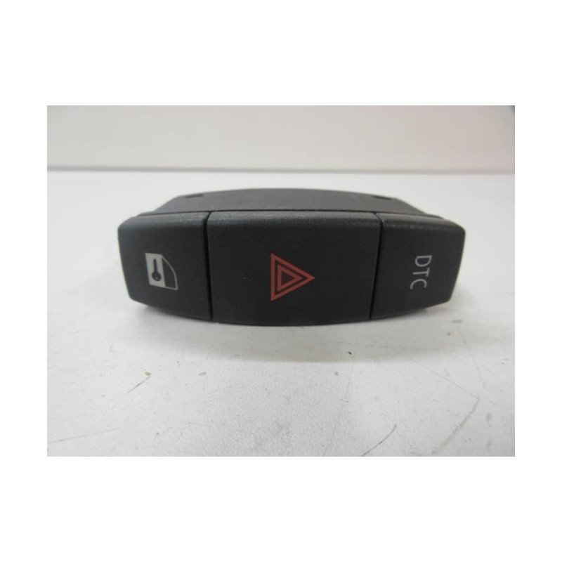 Bouton De Warning Bmw Serie 1 E87 Phase 1 (1)