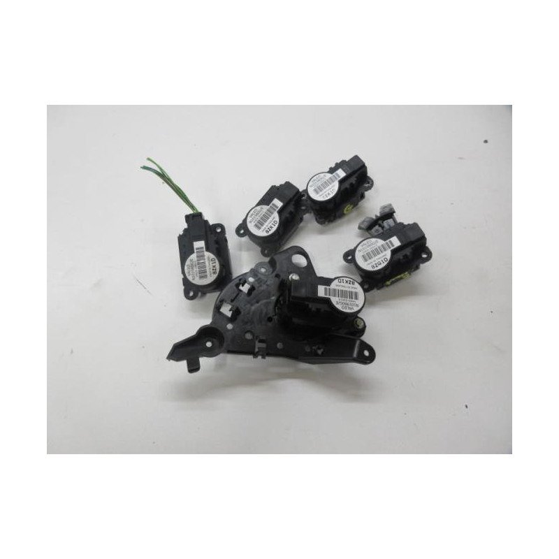 Robinet De Chauffage Citroen C3 Picasso Phase 1 (1)