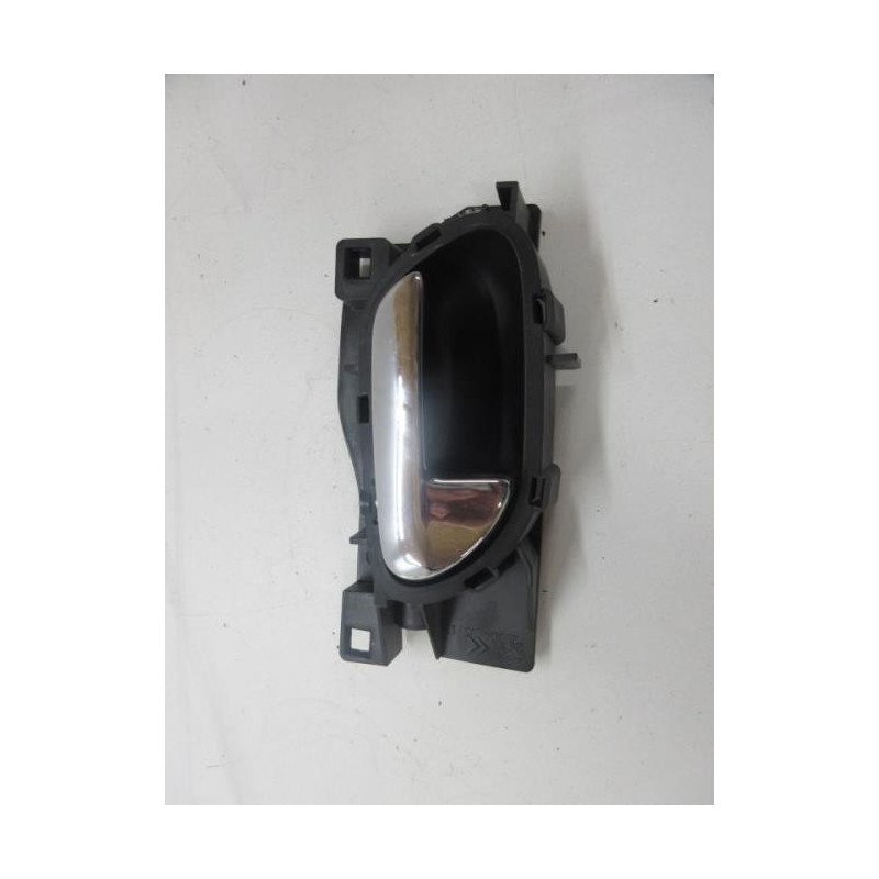 Poignee Interieur Arriere Droit Peugeot 407 Phase 1 (1)