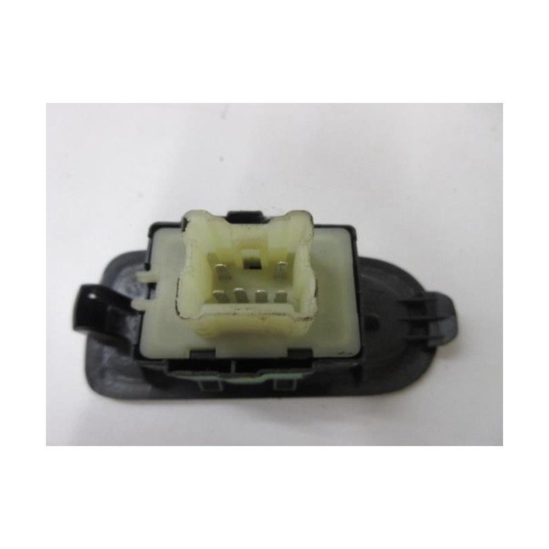 Interrupteur De Leve Vitre Arriere Droit Dacia Duster 1 Phase 2 (1)