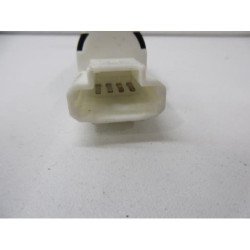 Contacteur Feu Stop Dacia Logan 1 Phase 2 (1)