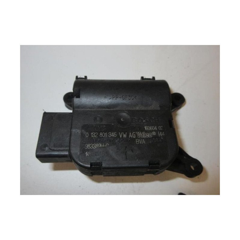 Divers Volkswagen Golf 5 (1)