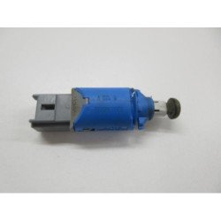 Contacteur Feu Stop Renault Kangoo 2 Phase 1 (1)