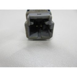 Contacteur Feu Stop Renault Kangoo 2 Phase 1 (3)