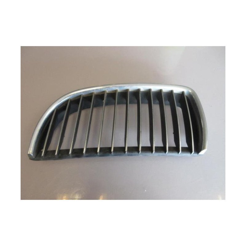 Grille De Calandre Droite Bmw Serie 3 E90 Phase 1 (1)