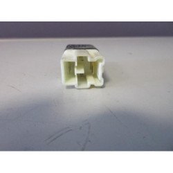 Relais Electrique Mazda 323 4 Phase 1 (1)