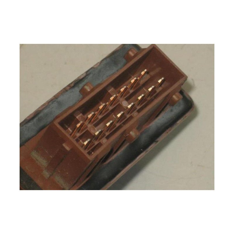 Relais Electrique Citroen Xsara Picasso Phase 1 (1)