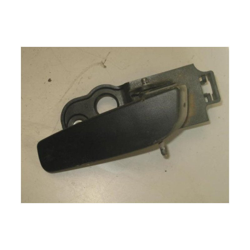 Poignee Interieur Arriere Droit Peugeot Bipper (1)