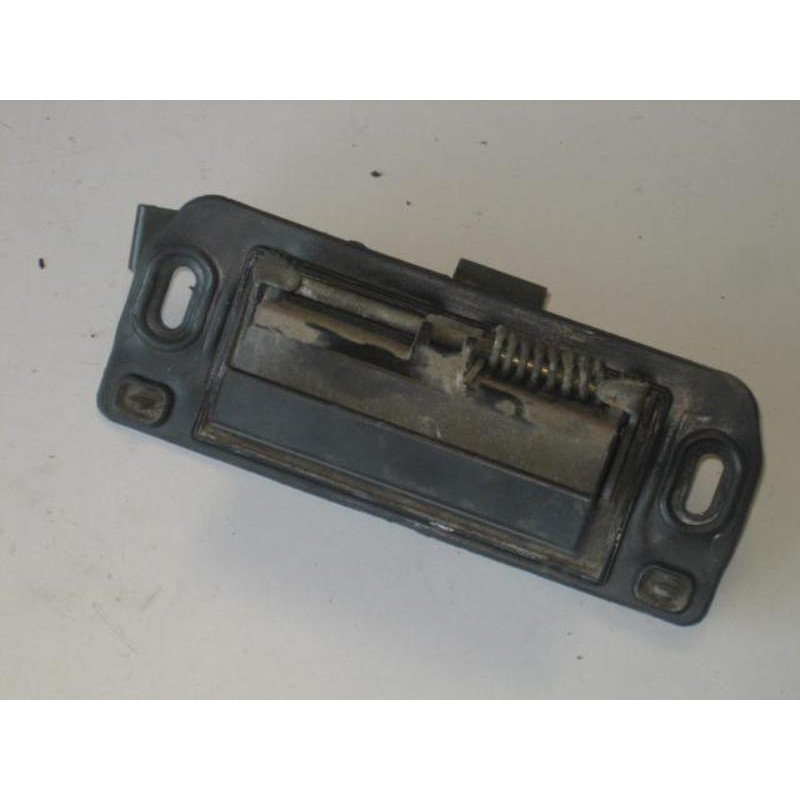 Poignee Hayon Nissan Almera Tino Phase 2 (1)