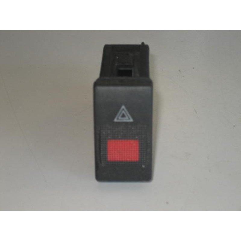Bouton De Warning Audi A4 1 Phase 1 (1)