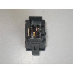 Bouton De Warning Volkswagen Polo 4 Phase 1 (2)