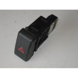 Bouton De Warning Mazda 3 1 Phase 1 (3)