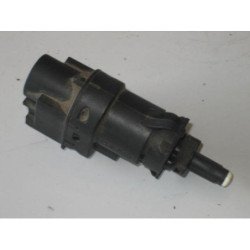 Contacteur Feu Stop Mazda 3 1 Phase 1 (2)