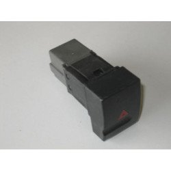 Bouton De Warning Peugeot 406 Phase 1 (1)