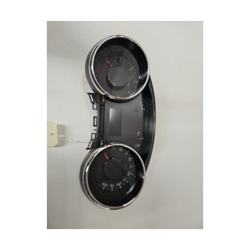 Compteur Peugeot 3008 1 Phase 1 (1)