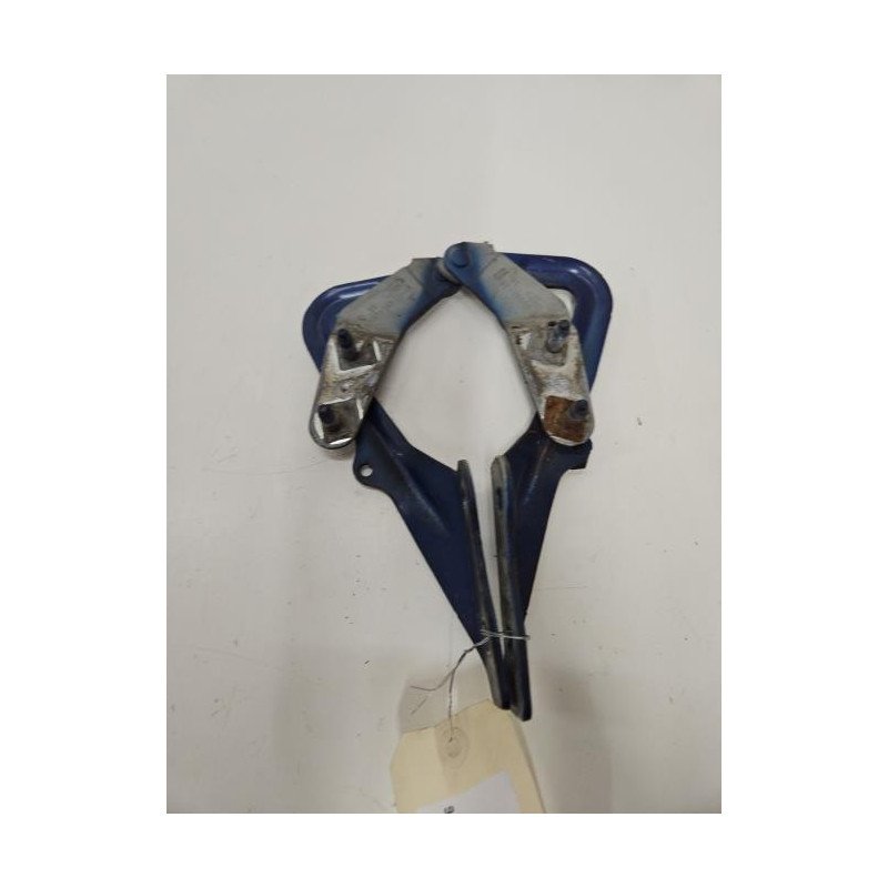 Charniere De Capot Ford Focus 2 Phase 2 Break (1)