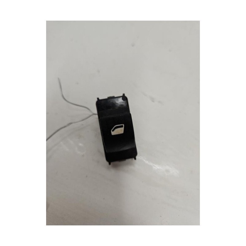 Interrupteur De Leve Vitre Avant Gauche Citroen Berlingo 2 Phase 1 (1)