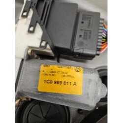 Leve Vitre Electrique Arriere Gauche Volkswagen Golf 4 Break (3)