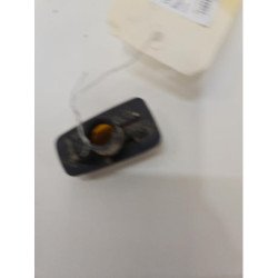 Repetiteur Clignotant Avant Droit  (feux) Peugeot 106 Phase 2 (2)