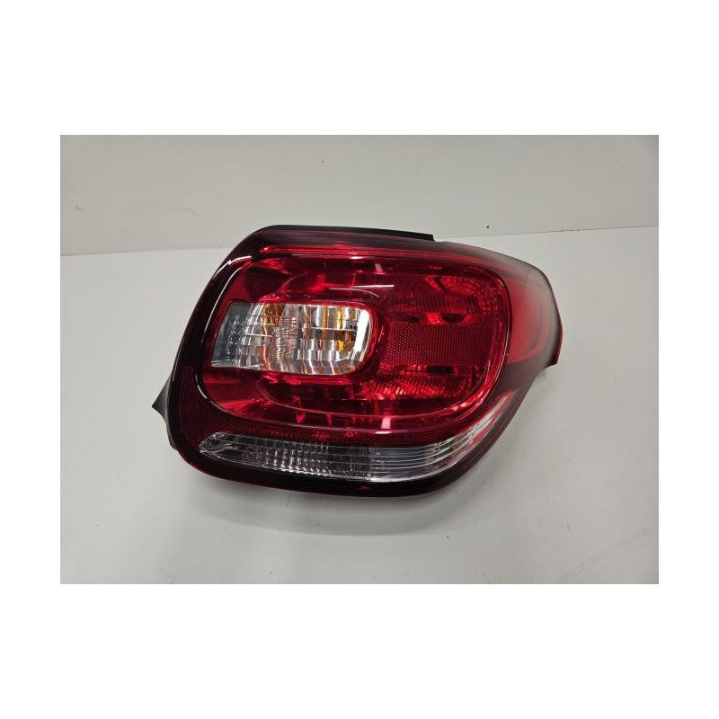 Feu Arriere Principal Droit (feux) Citroen Ds3 Phase 1 (1)