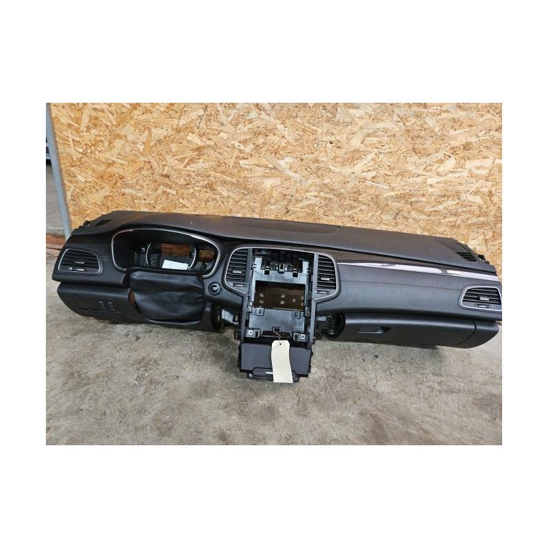Tableau De Bord Renault Talisman (1)