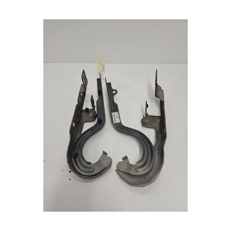 Charniere De Capot Peugeot 5008 1 Phase 1 (1)