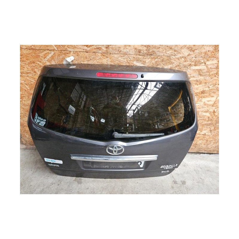Malle/hayon Arriere Toyota Corolla Verso 2 Phase 1 (1)