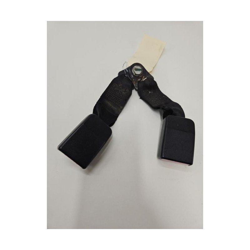 Attache Ceinture Arriere Gauche Dacia Sandero 1 (1)